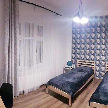 Apartamenty Rowna Κίελτσε Εξωτερικό φωτογραφία