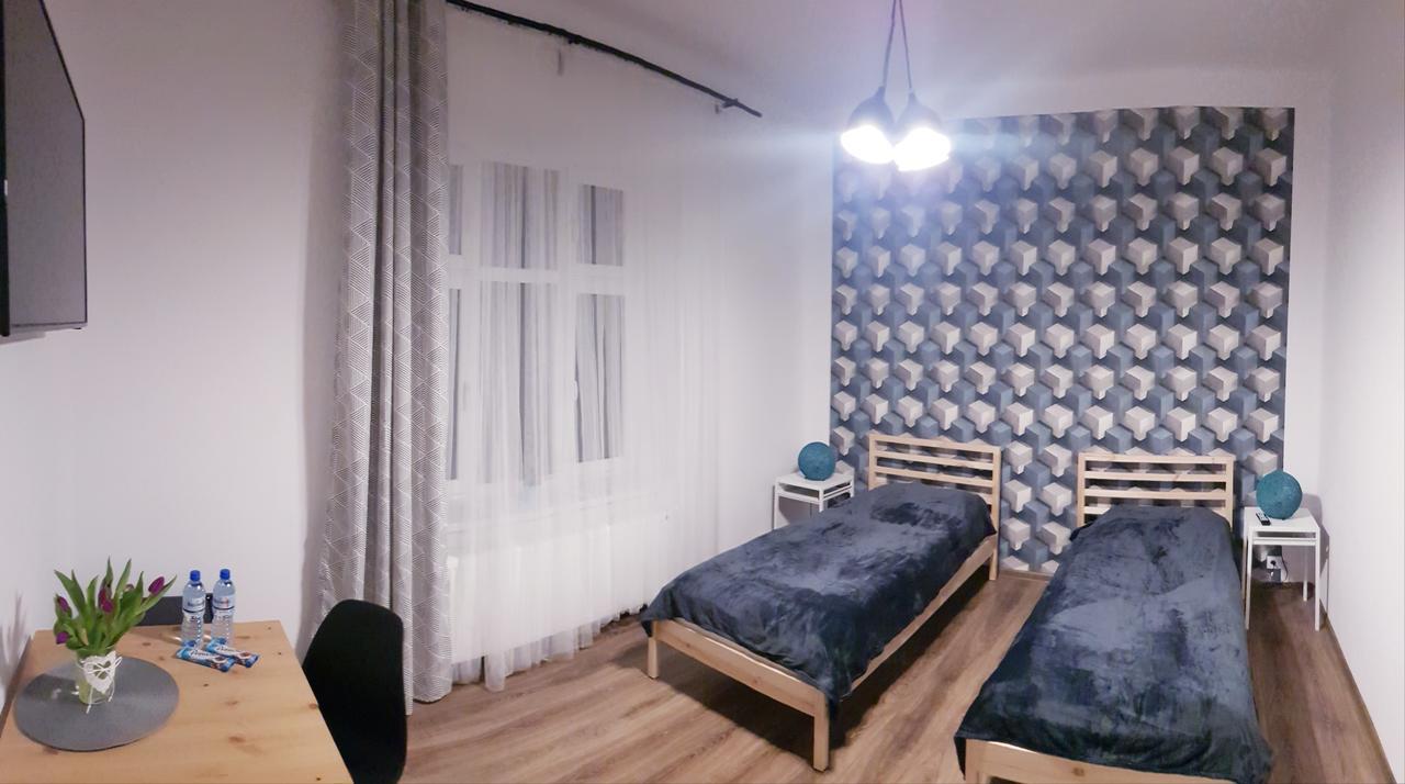 Apartamenty Rowna Κίελτσε Εξωτερικό φωτογραφία